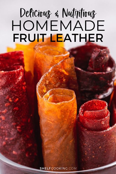 Never pay for brand name fruit rollups again! Instead, whip up this easy 3-ingredient homemade fruit leather. Fruit Rollups, Leather Shelf, Shelf Cooking, Homemade Fruit Leather, Fruit Leather Recipe, Kid Snacks, Fruit Roll, Fruit Leather, Dehydrated Fruit