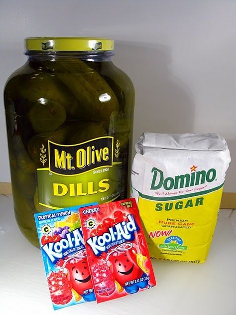 From the Mississippi Delta: Koolickles (AKA Kool-Aid Pickles) Concession Stand Food, Hot Snacks, Sour Pickles, Pickles Recipe, Salty Treats, Dill Pickles, Snow Cone, Pickled Vegetables, Summer Snacks