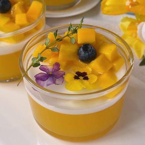 NA Mango Jelly Desserts, Jelly Ideas, Fruit Jelly Recipe, Water Room, Easy Party Desserts, Mango Jelly, Jelly Desserts, Jelly Recipe, Pretty Dessert