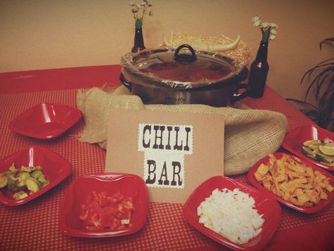 Western Baby Shower Food Ideas, Ho Down Party Ideas, Affordable Party Food, Western Baby Shower Ideas, Hillbilly Party, Sheriff Callie Birthday, White Trash Party, Chili Bar, Trash Party