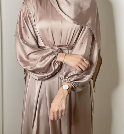 Bridesmaid Dresses For Hijab, Dress Simple Elegant Hijab, Hijabi Bridesmaid Dresses, Hijab Party Dress, Party Dress With Hijab, Hijab Dress Party Simple, Dress Hijab Bridesmaid, Dress With Hijab, Bridesmaid Dresses Hijab