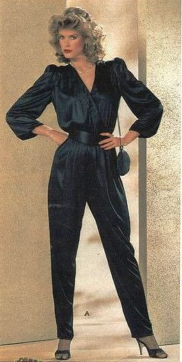 INSPO ALBUM: Dana Scully met Annie Lennox and they joined the Breakfast Club - Album on Imgur Early 90s Fashion, 70s Mode, Vintage Fashion 1980s, Style Année 80, 80s Jumpsuit, Fashion 1980s, 80s Fashion Trends, Annie Lennox, 80 Fashion