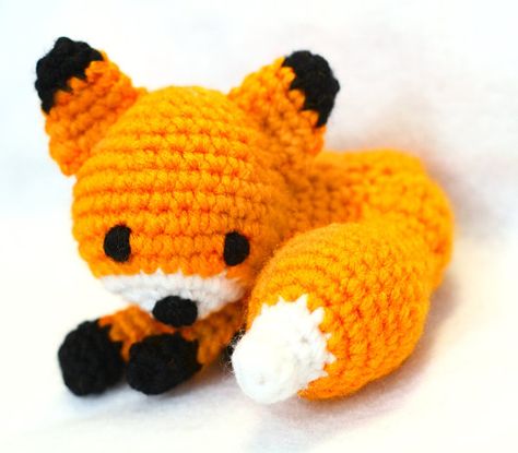 Mini Sleepy Fox Amigurumi PDF Crochet Pattern by adorablykawaii Crochet Fox Pattern Free, Amigurumi Fox Pattern, Fox Amigurumi, Crocheted Fox Pattern, Amigurumi Fox, Crochet Keychain Pattern, Crochet Amigurumi Free Patterns, Crochet Goodies, Crochet Amigurumi Free