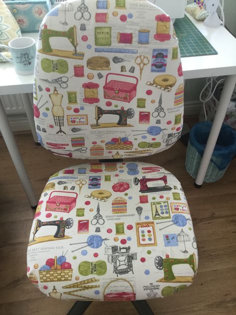 Recovered my sewing chair. Boring Office, Sewing Chair, Sewing Room Storage, Diy Ottoman, Sewing Room Decor, Sewing Machine Cover, Book Room, Room Book, Small Sewing Projects