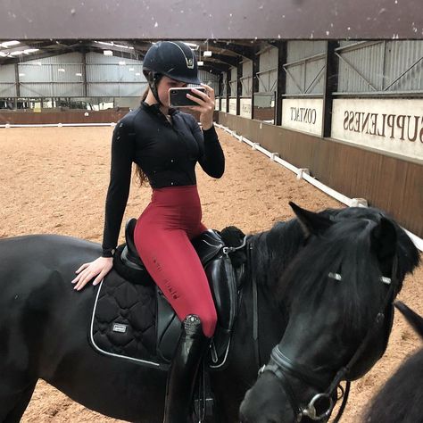 Image may contain: one or more people, people riding on horses and horse Black Heart Equestrian, Erin Williams, Horse Riding Aesthetic, Riding Outfits, Horseback Riding Outfits, Horse Riding Outfit, Beautiful Horses Photography, Equestrian Aesthetic, Horse Riding Equestrian