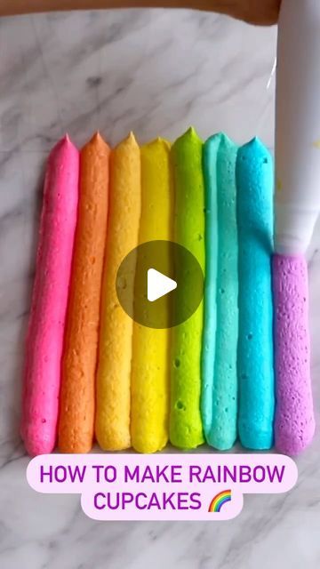 Rainbow Icing How To Make, Rainbow Icing Cupcakes, Rainbow Icing Cake, Rainbow Frosting Cake, Rainbow Cupcakes Frosting, Rainbow Cupcakes Ideas, Rainbow Icing, Rainbow Baking, Birthday Cale