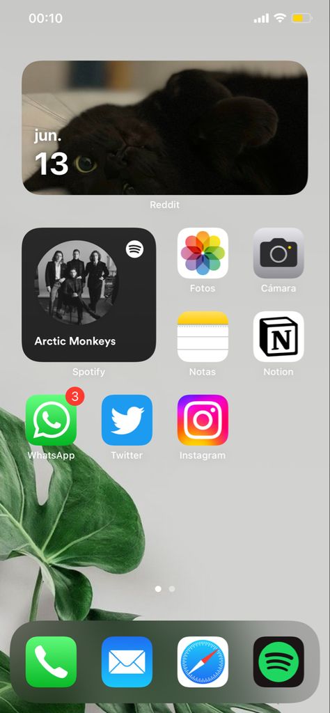 Minimal Homescreen, Iphone Minimal, Home Screen, Twitter Instagram, Ios, Screen, Iphone, 10 Things, Instagram