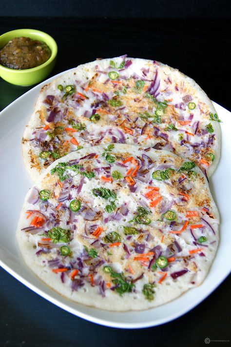 onnion uttapam - Vegan South Indian Breakfast! Try it with our Mixes: http://www.yoursuperfoods.eu/ Onion Uttapam, South Indian Meals, Kerala Breakfast, South Recipes, Uttapam Recipe, Indian Breakfast Recipes, South Indian Breakfast Recipes, Dosa Batter, South Indian Breakfast