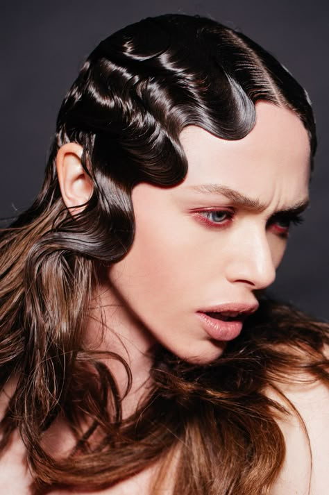 The Art of Hairstyling is a gallery of hairstyle how to's and inspiration. Finger Wave Hairstyle, Wet Look Hair, Finger Wave Hair, Long Hair Waves, Wave Hairstyle, Finger Wave, Second Day Hairstyles, Editorial Hair, Finger Waves