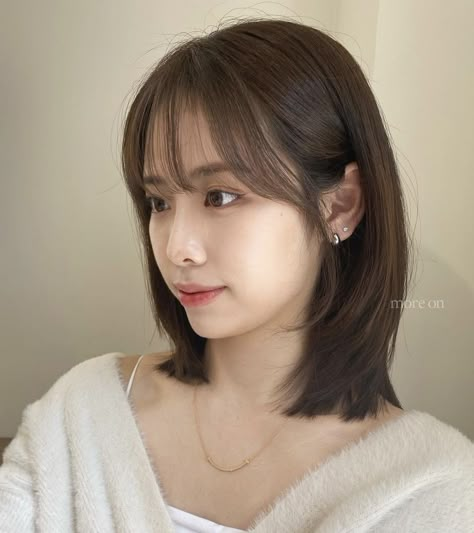 Korean Short Hairstyle, Week Hairstyles, Short Shoulder Length Hair, Korean Short Hair, Hair Inspiration Long, Layered Haircuts For Medium Hair, Asian Short Hair, Hair Inspiration Short, Shoulder Hair