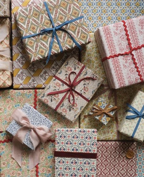 Birthday Gift Wrapping Ideas Creative, Cute Gift Wrapping Ideas Christmas, Birthday Gift Wrapping Ideas, Gift Wrapping Ideas Creative, Gift Wrapping Ideas Christmas, Wrapping Ideas Creative, Diy Gift Wrapping Ideas, Wrapping Ideas Christmas, Cute Gift Wrapping