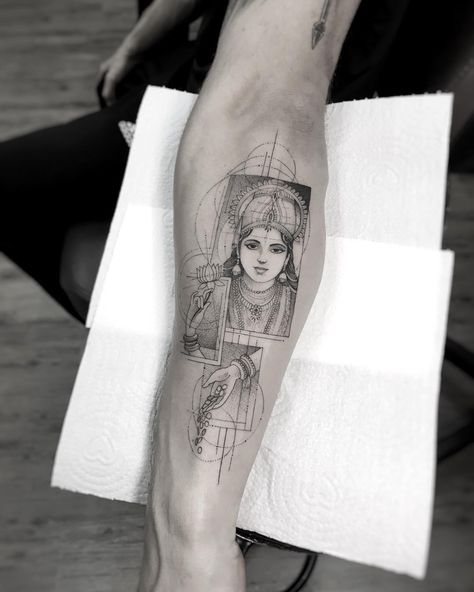 Lakshmi goddess. Goddess Lakshmi Tattoo, Lakshmi Tattoo Design, Laxmi Tattoo, Lakshmi Tattoo, Shakti Tattoo, Cool Tattoo Designs, Cool Tattoo Ideas, Lakshmi Goddess, Kali Tattoo