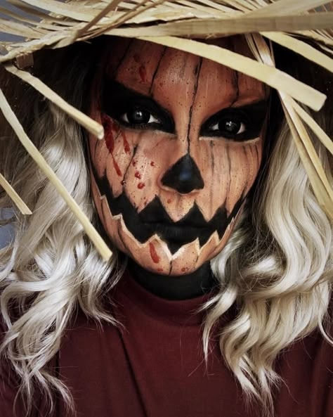 40 Face Paint & Makeup Halloween Costume Ideas 2020 | HGTV Sfx Costume Ideas, Scary Pumpkin Head Costume, Halloween Face Painting Ideas For Adults, Womens Halloween Costume Scary, Halloween Costumes Diy Scary, Adult Halloween Face Paint Ideas, Creative Halloween Makeup Looks Scary, Halloween Sfx, Halloween Makeup Sfx