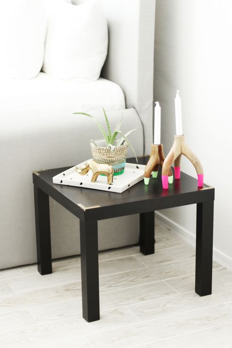 DIY this Side Table for $13 Ikea Hack Nightstand, Diy Fashion Ideas, Diy Tripod, Diy Party Ideas, Diy Side Table, Ikea Dresser, Ikea Hack Ideas, Diy Marble, Diy Ikea Hacks