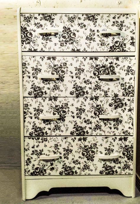 Contact Paper Dresser Drawers, Contact Paper On Dresser Drawers, Covering Furniture With Contact Paper, Sticky Back Plastic Ideas, Contact Paper Ideas Furniture, Diy Contact Paper Dresser, Diy Contact Paper Ideas, Contact Paper Dresser, Boys Dresser Ideas