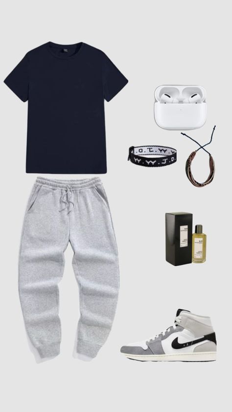 Chill Outfits Lazy Days, Casual Athletic Outfits, Outfit Inspiration For Men, Jordan 1 Outfit Men, School Outfit Inspiration, Mens Joggers Outfit, White Tshirt Outfit, Guys Fashion Swag, Outfits Lazy