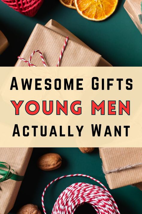 Here's the college boy gift guide you need! This ultimate gift guide to Christmas gifts for college guys includes food gift ideas for him, stylish gift ideas, fun gift ideas, gaming gifts, and car and truck gift ideas. It's what young adult guys want for Christmas (or for his birthday gift!). When it comes to gifts for teen guys, guys in their twenties, and college guys, these are the perfect gift ideas to choose the best gift for a son, gift for brother, or gift for boyfriend! New Year Present Ideas For Boyfriend, Funny Diy Gift Ideas, Young Boyfriend Gifts, Best Guy Friend Gifts, Best Men Gifts, Young Men Gifts, Boyfriend Gifts Christmas Ideas, What To Get A Guy For Christmas, Gifts For Young Men Christmas