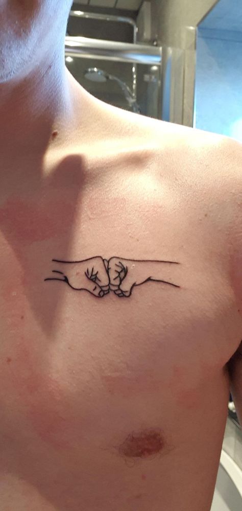 Small Tattoos For Men Matching, Matching Dude Tattoos, Guy Friendship Tattoos, Best Friend Tattoos Man, Best Bro Tattoos, Set Tattoo Friends Men, Small Gender Neutral Tattoos, Best Family Tattoos For Men, Men Friendship Tattoos