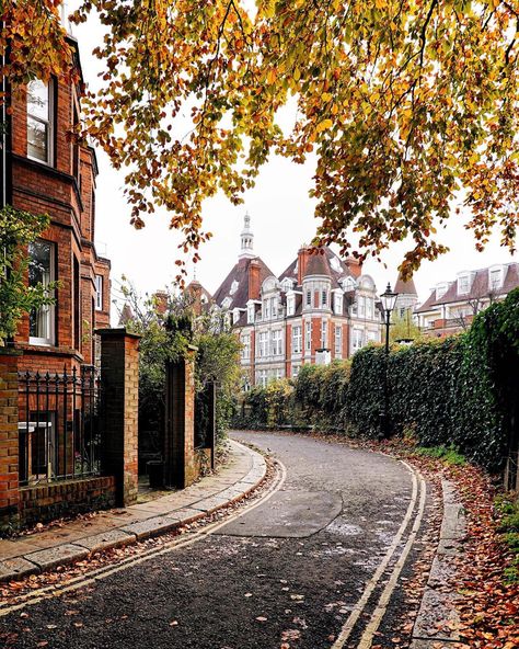 Hampstead London, London Neighborhoods, London Living, Hampstead Heath, Beautiful Streets, London Photography, Welcome To, City Aesthetic, Town And Country