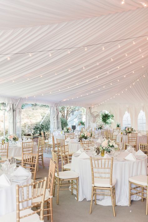 Our Wedding Vision + Resources to Help Plan a Wedding - Collectively Kylie Weddings Decorations Elegant Romantic, Chivari Chairs, Gold Wedding Reception, White Weddings Reception, White Linens, Fest Temaer, Gold Wedding Colors, Elegant Wedding Reception, Pink And Gold Wedding