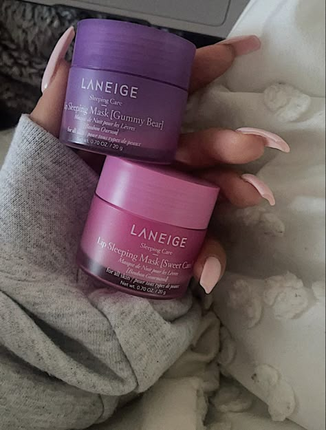 Laneige Lip, Natural Face Skin Care, Sephora Skin Care, Laneige Lip Sleeping Mask, Perfect Skin Care Routine, Pretty Skin Care, Lip Products, Lip Sleeping Mask, Sleeping Mask