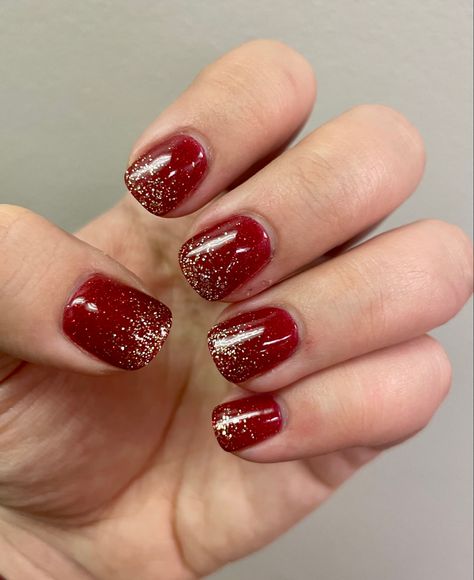 Red Nails With Gold Glitter Tips, Christmas Nails Short Red And Gold, Red With Gold Glitter Nails, Raspberry Nails Design Art, Red Nails Gold Glitter, Christmas Red Sparkle Nails, Red Xmas Nails Simple, Red And Silver Nails Short, Red Nails Gold Tips