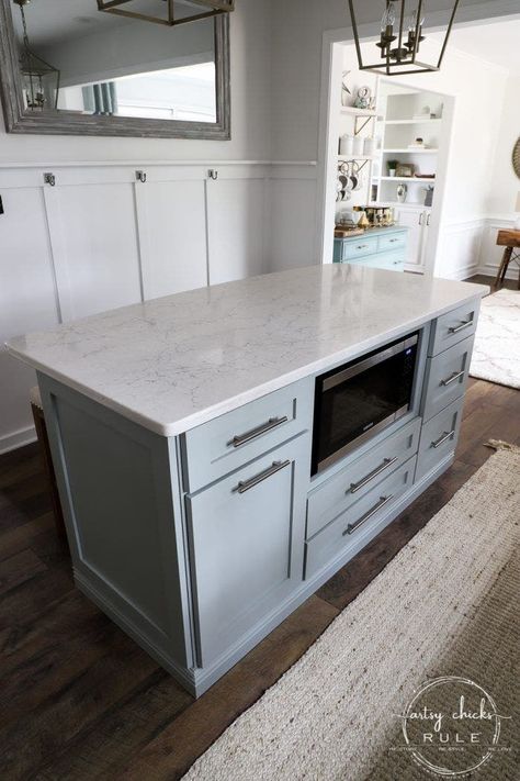 Elegant Kitchen Island, Metal Kitchen Island, Island Cabinet, Country Kitchen Island, Faux Marble Countertop, Concrete Outdoor Kitchen, Kitchen Island Makeover, Kitchen Island Cabinets, Kitchen Island Plans