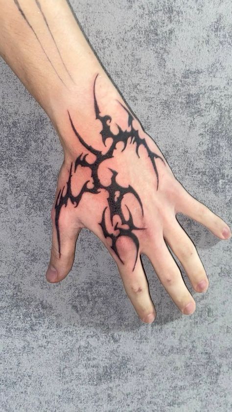 Emo Tattoos Goth, Fnaf Tattoo, Cool Cross Tattoos, Emo Tattoos, Hyper Realistic Tattoo, Torso Tattoos, Grunge Tattoo, Clever Tattoos, Tattoo Inspiration Men