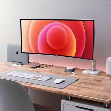 What are your thoughts on this style? Rate it 1-10⭐⭐
.
.
#desksetup #workstationsetup #softwareengineer #minimalsetup #workhardanywhere #interiordesign Apple Office Setup, Apple Set Up Desk, Apple Home Office, Apple Desktop Setup, Desktop Set Up, Apple Desk Setup, Apple Speaker, Apple Monitor, Apple Office