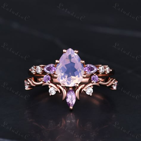 6x8mm Pear Shaped Cut Lavender Amethyst Ring Set Rose Gold Vintage Purple Stone Engagement Ring Set Moissanite Bridal Set Unique Twig Ring Women Side stones:  Moissanite and amethyst This ring can also be made in genuine solid 10k, 14k, 18k gold or Platinum, and all the rings in my shop can be customized too! If you want to know more details about the ring, just contact with me anytime! If you want to customize the ring, just contact with me anytime! If you want to make a custom jewelry, just co Purple Engagement Rings, Cute Promise Rings, Amethyst Wedding Rings, Pretty Engagement Rings, Lavender Amethyst, Twig Ring, Cute Engagement Rings, Amethyst Ring Engagement, Moissanite Bridal Sets