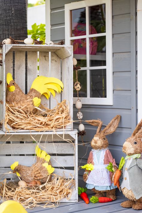 Easter garden decoration #easter #easterdecor #easterdecoration #easterchicks #easterbunny #easterrabbit #eastercarrot Easter Garden Ideas, Beginning Of Kindergarten, Easter Garden, Decoration Easter, Easter Carrots, Roof Installation, Easter Time, Easter Decoration, Easter Chicks