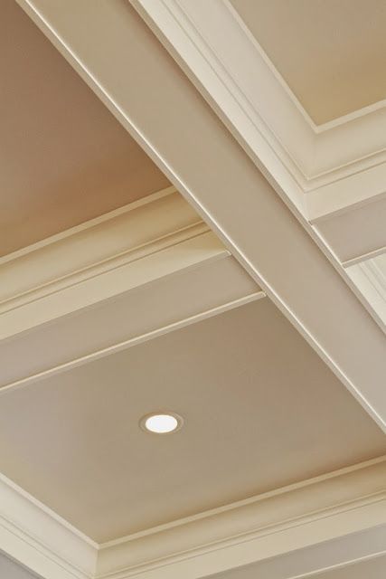 Cofford Ceiling Family Rooms, Cofford Ceilings, Coffer Ceiling, Box Beam Ceiling, Ceiling Crown Molding, Ceiling Treatments, Ceiling Ideas, Bedroom Walls, Tray Ceiling