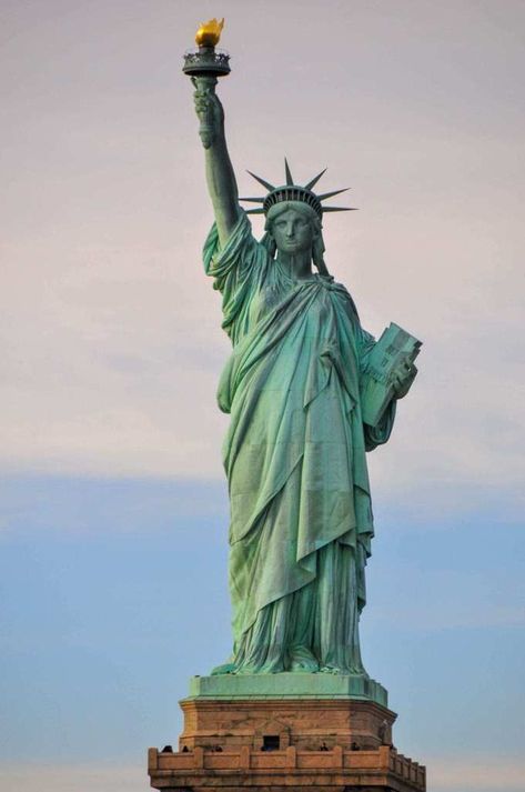 Statue of Liberty | Liberty Island | Ellis Island | Things to Do in NYC | where to see the statue of liberty for free | nyc travel guide تمثال الحرية, New York City Pictures, Dreamy Destinations, Nyc Travel Guide, Liberty New York, Liberty Island, Staten Island Ferry, Ellis Island, The Statue Of Liberty