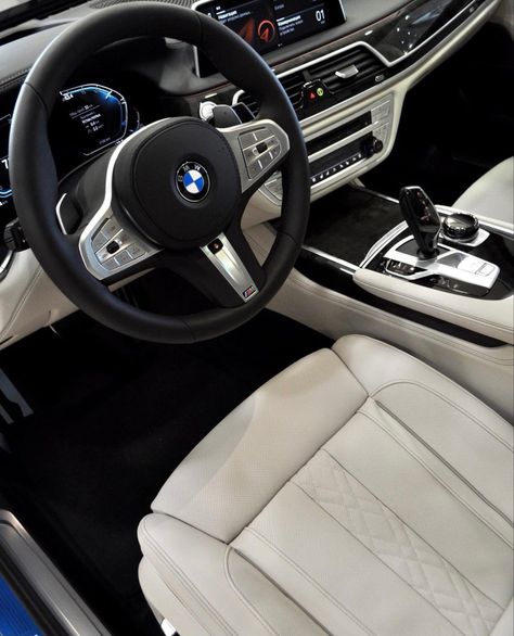 Grey Car Interior, Dream Board Aesthetic, Luxury Cars Range Rover, Board Aesthetic, Grey Car, Dream Life House, Rich Man, First Car, Bmw Cars