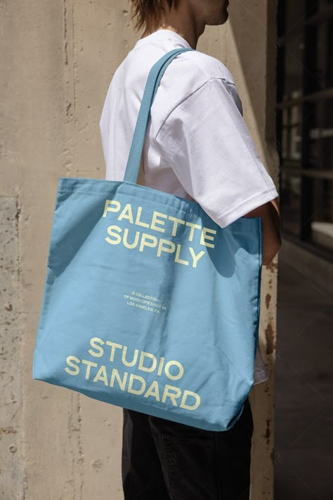 Studio Standard x Palette: Mock-ups for Brand Designers Art Merchandise Ideas, Merch Ideas Products, Shopping Bags Aesthetic, Coffee Brand Design, Company Merch, Tote Bags Aesthetic, Bag Photoshoot, Brand Merch, Balanced Aesthetic