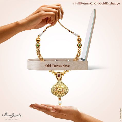 Your New Shine now holds the same value as your Old Gold.  Full Return on Old Gold Exchange*  T&C Apply  #RelianceJewels #OldGoldExchange #Gold #Diamond #Jewellery Independence Day India Images, Jewellery Poster, Independence Day India, India Images, Airplane Window, Jewelry Ads, Creative Ads, Ads Creative, Recycled Gold