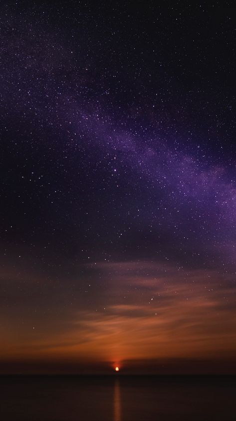 Sunrise, starry sky, horizon background Check more at https://www.backgroundscool.com/nature/sunrise-starry-sky-horizon-background/ Horizon Background, Horizon Wallpaper, High Quality Background, Sky Wallpapers, Quality Background, Sunrise Wallpaper, Sky Sunrise, Phone Background Patterns, Tumblr Backgrounds