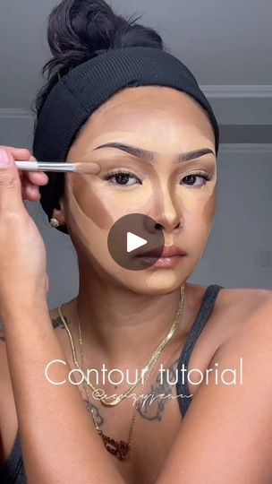 How To Blend Contouring, Doll Makeup Tutorial, Black Women Makeup Tutorial, Face Contouring Makeup, Contour Tutorial, Contour Makeup Tutorial, Eyebrow Makeup Tips, How To Do Makeup, Lovely Eyes