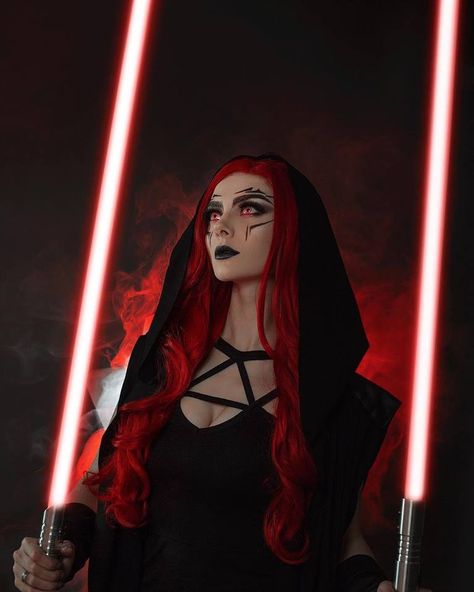 Sith Lord Cosplay, Star Wars Sith Female, Sith Makeup, Sith Costume, Female Sith, Star Wars Sith Lords, Sith Cosplay, Star Wars Makeup, Cookies Photo