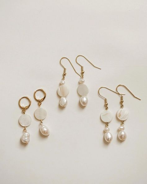 She’ll Earrings, Pearl Clay Earrings, Clay Earrings With Pearls, Diy Earrings Pearl, Earrings Handmade Beaded, Diy Wire Jewelry Rings, Wire Jewelry Rings, Handmade Clay Jewelry, Polymer Earrings