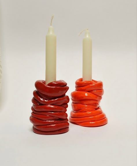 Hand Building Pottery Ideas Candle Holders, Homemade Clay Candle Holders, Hand Built Candle Holder, Fimo Candle Holder, Clay Holders Ideas, Air Clay Candle Holder, Clay Crafts Candle Holders, Clay Candle Stick Holders, Functional Clay Ideas