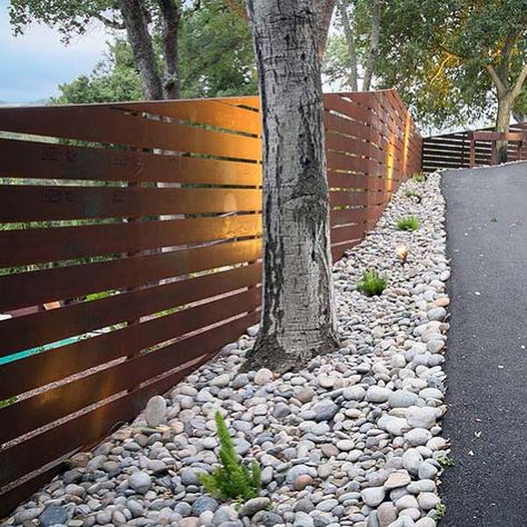 Top 50 Best River Rock Landscaping Ideas - Hardscape Designs Corten Fence, Yard Edging, River Rock Landscaping Ideas, River Rock Garden, River Rock Landscaping, Rock Landscaping Ideas, Hardscape Design, Rock Landscaping, Landscaping Inspiration