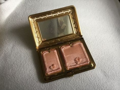 Vintage Makeup Packaging, Aesthetic Objects, Pretty Soap, Makeup Package, Ethereal Makeup, Vintage Cosmetics, Fancy Makeup, Dior Makeup, Vintage Makeup