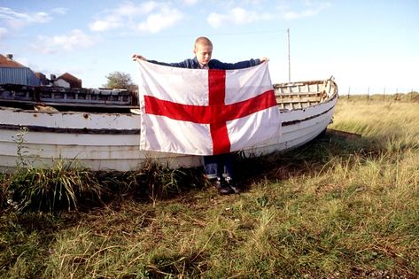 Shane Meadows, Edgy Baby, British Tv Mysteries, Indie Baby, Gavin And Stacey, Netflix Dramas, Bbc Drama, Tv Series To Watch, Film Pictures