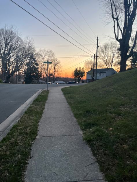 City Sidewalk Aesthetic, Sidewalk Aesthetic, City Sidewalk, Night Pictures, City Aesthetic, Beautiful Scenery, Book Aesthetic, Pretty Good, Face Claims