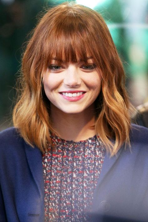 Emma Stone Bangs, Full Fringe Hairstyles, Emma Stone Hair, Bangs Hairstyle, Fine Straight Hair, Bangs With Medium Hair, Super Hair, Medium Hair Cuts, Long Bob