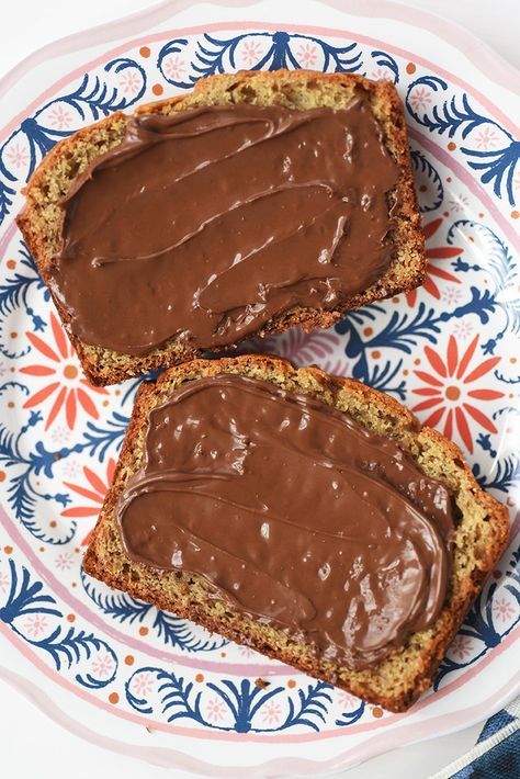 Nutella On Bread, Nutella With Bread, Nutella And Bread, Bread With Nutella, Bread Nutella, Heavy Meals, Nutella Bread, Nutella Recipe, Sunday Food