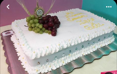 Communion Cakes, Shower Cakes, Baby Shower Cakes, Sofia, Cake Decorating, Projects To Try, Baby Shower, Pastel, Cake