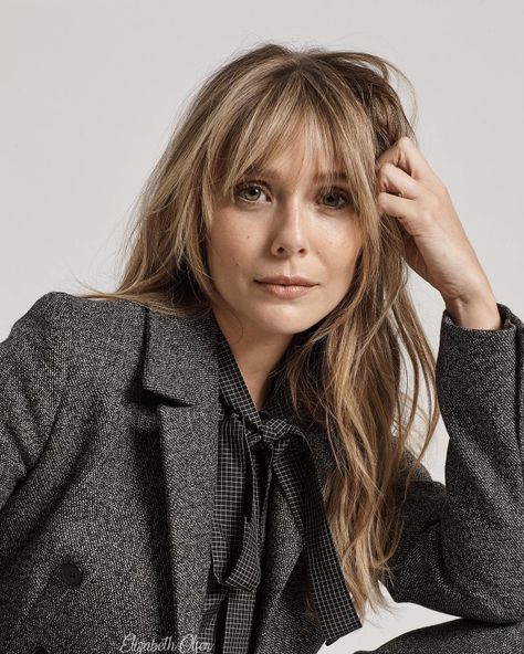 Long Bob With Bangs, Elizabeth Olsen Scarlet Witch, Hair Locks, Hair Appointment, Wispy Bangs, Hair Affair, Long Hair With Bangs, Everyday Hairstyles, Elizabeth Olsen