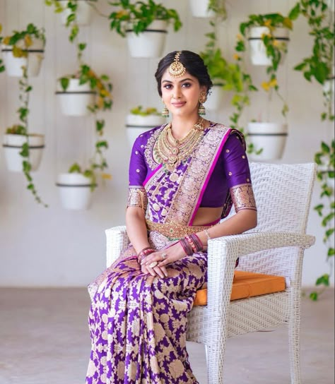 Venkatagiri Saree Blouse Designs, Benares Saree Blouse Designs, Benares Pattu Sarees, Benarasi Blouse Design Latest, Benaras Saree Blouse Designs Latest, Banaras Katan Silk Saree, Banaras Pattu Sarees Latest, Latest Kanchi Pattu Sarees Wedding, Benarasi Blouse Design